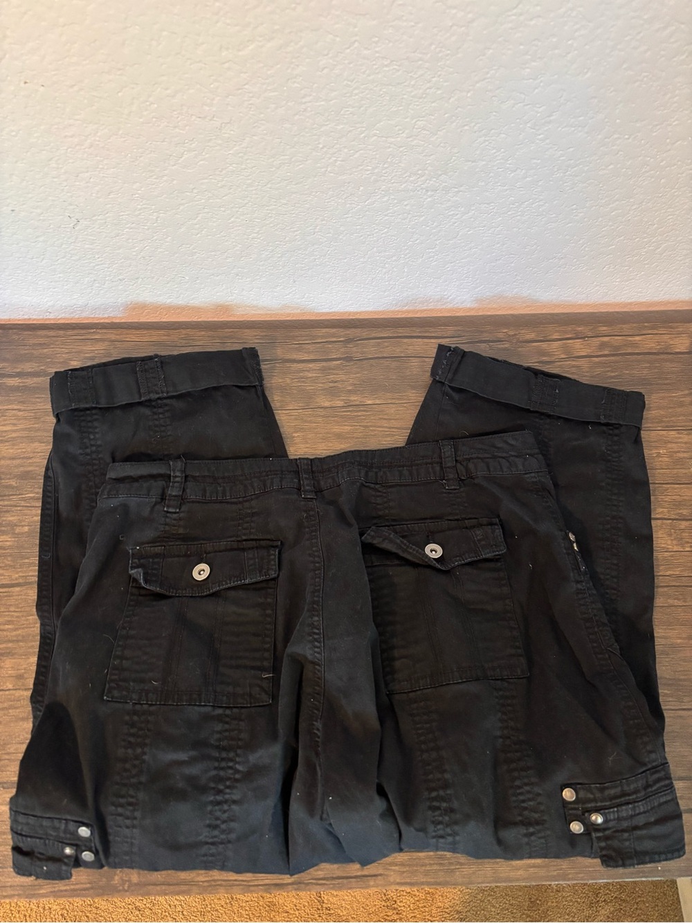 Black pants size 12 - Picture 2 of 3